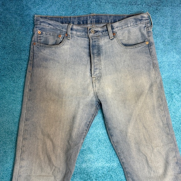 Levis 501 Jeans Men's Size 34x34 Straight Button Fly Red Tab Blue Fits 36x33 - Picture 4 of 15
